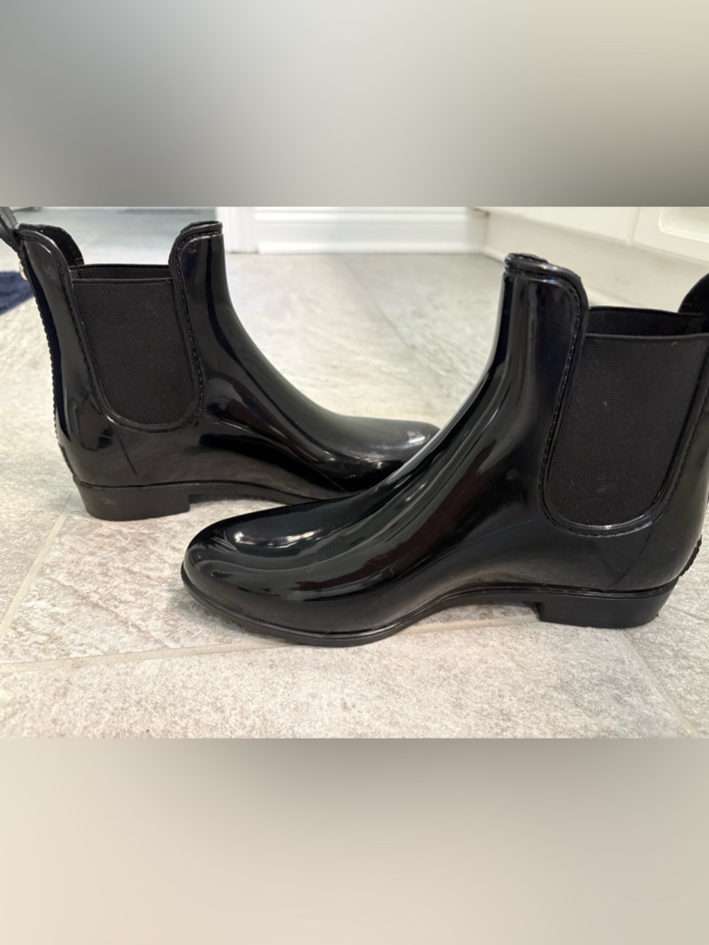 Women’s Black Gloss Rain Boots